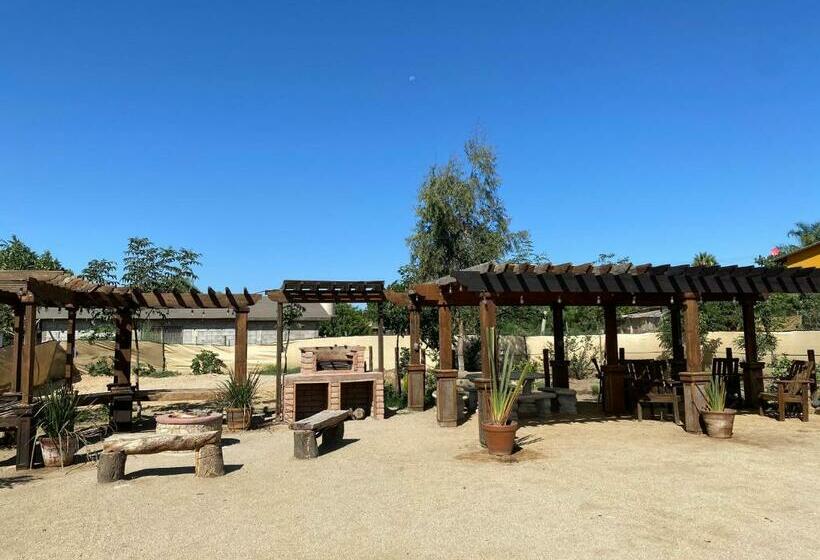 ユースホステル Estancita Elena