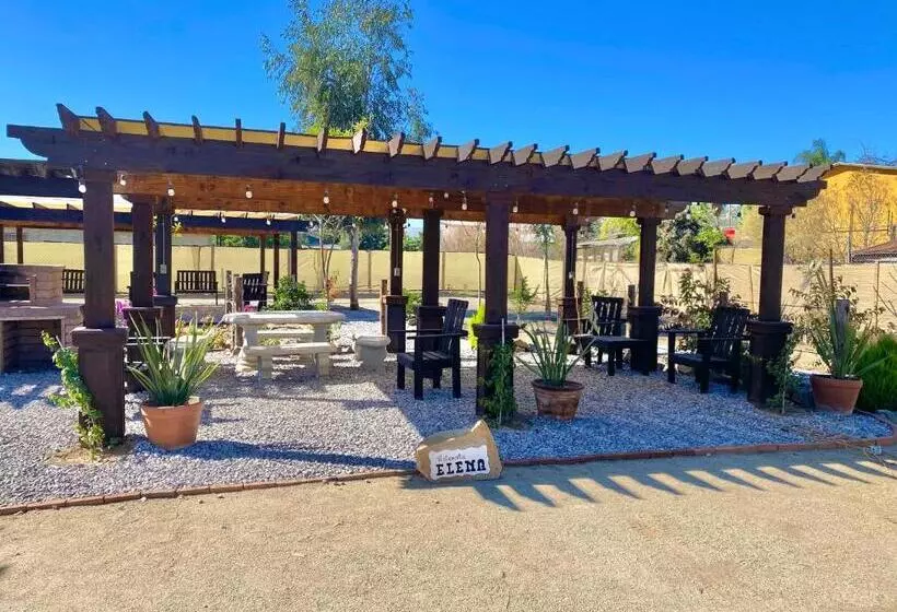 Retkeilymaja Estancita Elena