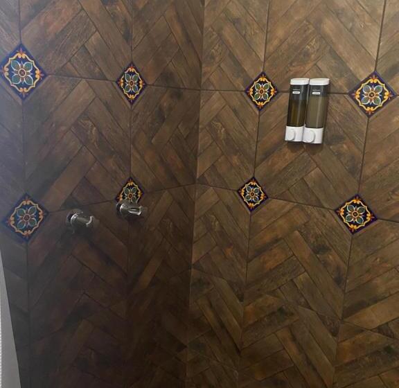 ユースホステル Estancita Elena