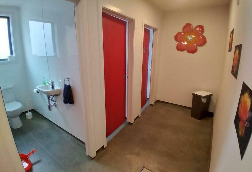 Albergue Penny S Drop Inn