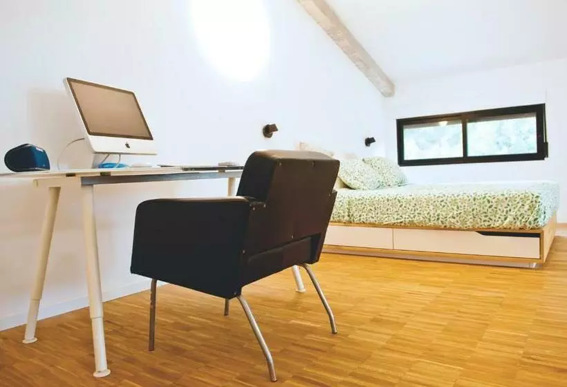 تختخواب و صبحانه Casa Encina