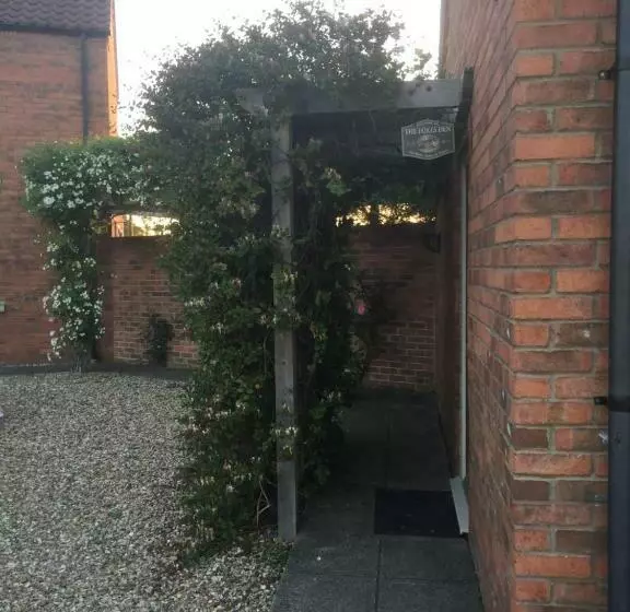 Aamiaismajoitus (B&B) Foxes Den At Foxesway