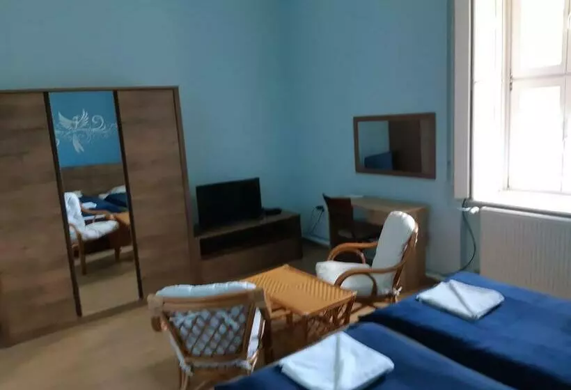 Aamiaismajoitus (B&B) Palóc Panzió