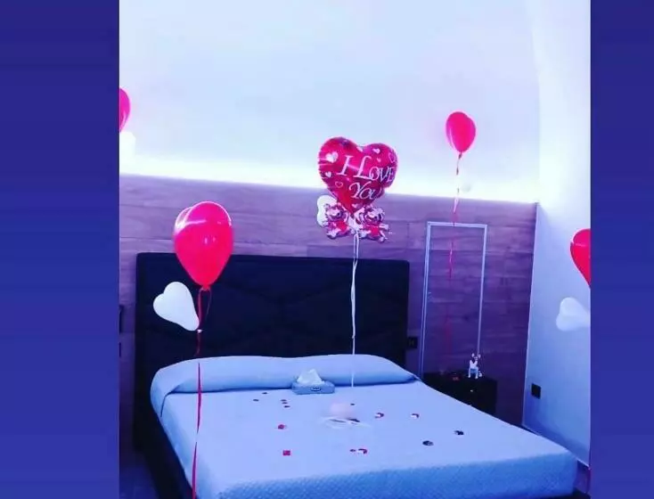 Aamiaismajoitus (B&B) Rebel Suite Love