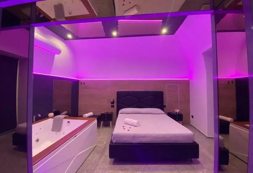 Aamiaismajoitus (B&B) Rebel Suite Love