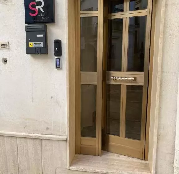 Aamiaismajoitus (B&B) Rebel Suite Love