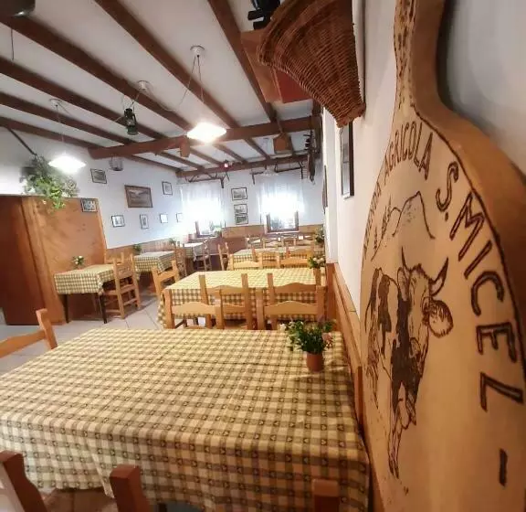 ホテル Agriturismo San Micel