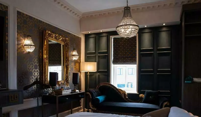 هتل Domo Boutique