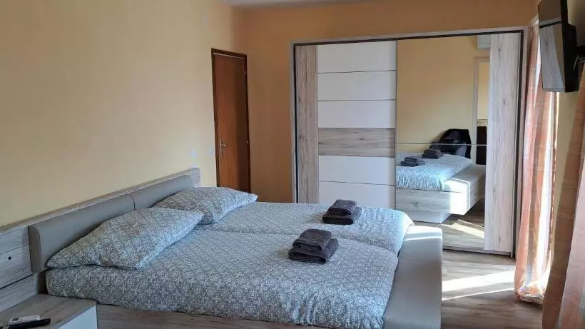 ホテル Ristorante Gordolese Con Alloggio