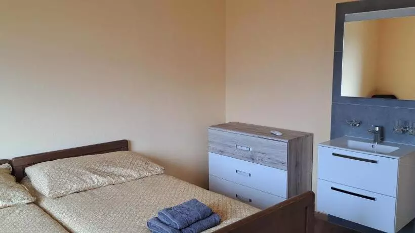 ホテル Ristorante Gordolese Con Alloggio