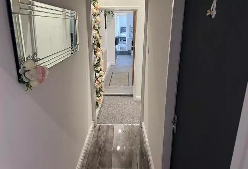 ホテル Zams Rooms