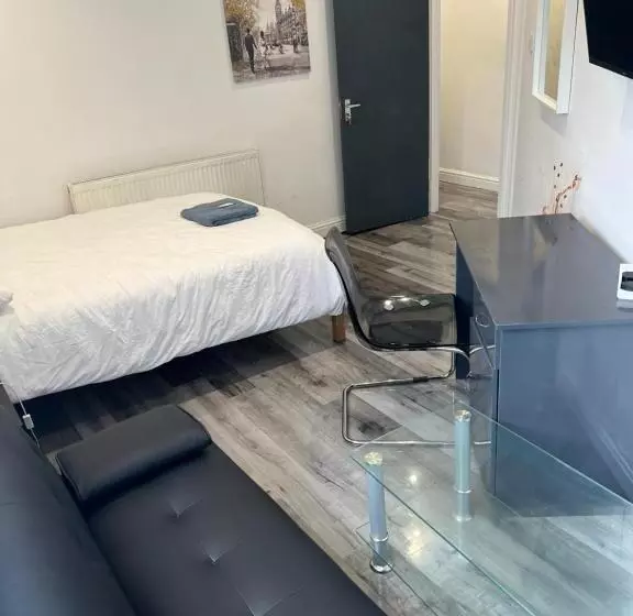 ホテル Zams Rooms