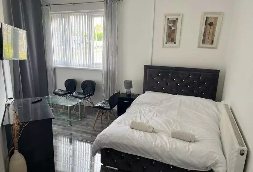 ホテル Zams Rooms