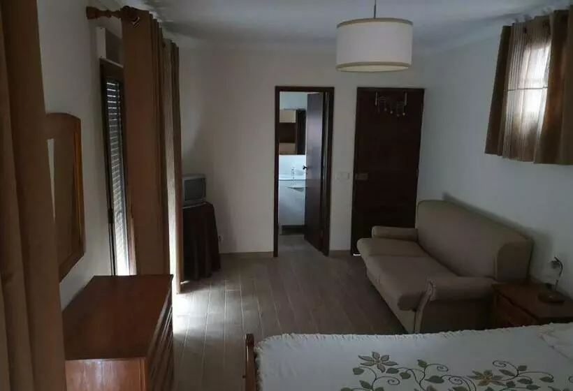 Majatalo Casa Girão   Alojamento Local