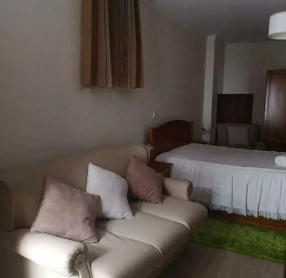 Majatalo Casa Girão   Alojamento Local