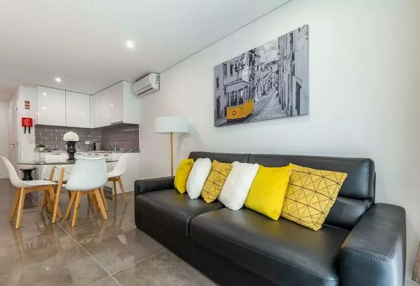 Majatalo Nell&and&jess