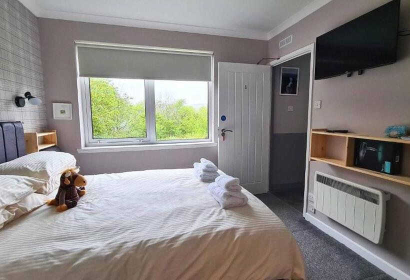 5 Glenconon Bed And Breakfast