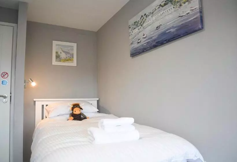 5 Glenconon Bed And Breakfast