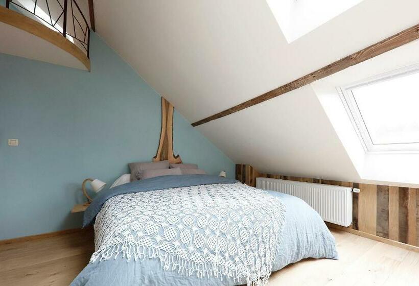 تختخواب و صبحانه Cochlea