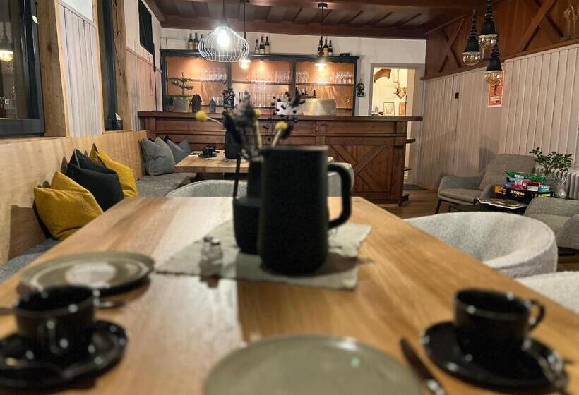 مبيت وإفطار Gasthof Scherer