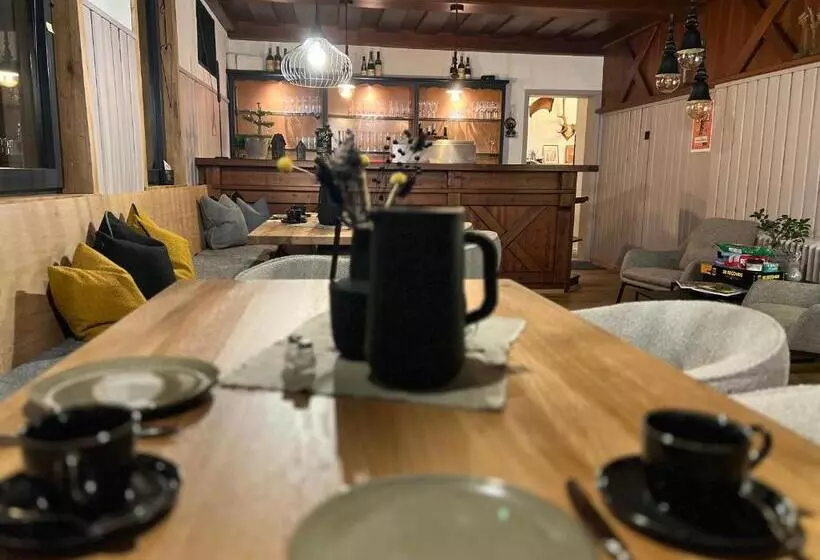 ベッドアンドブレックファースト Gasthof Scherer