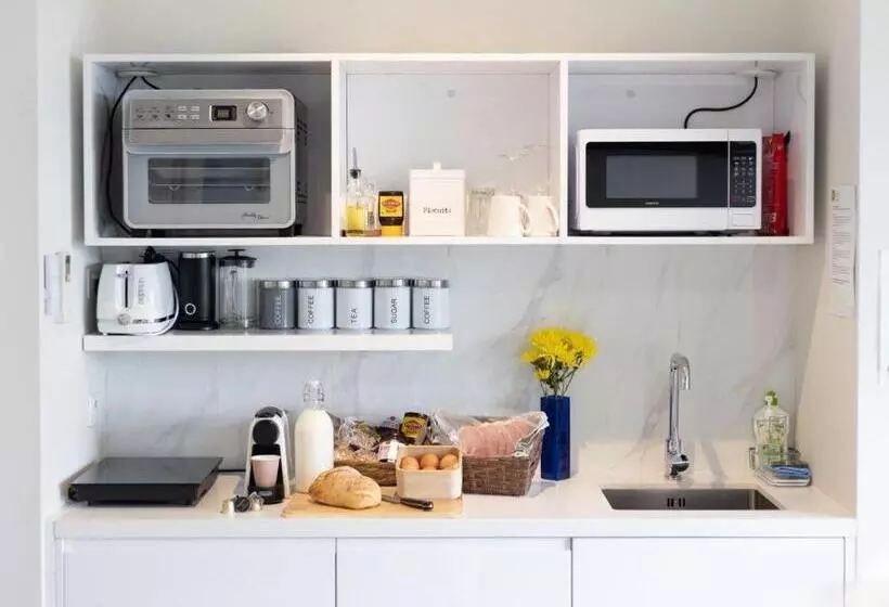 Aamiaismajoitus (B&B) Hanging Rock Views