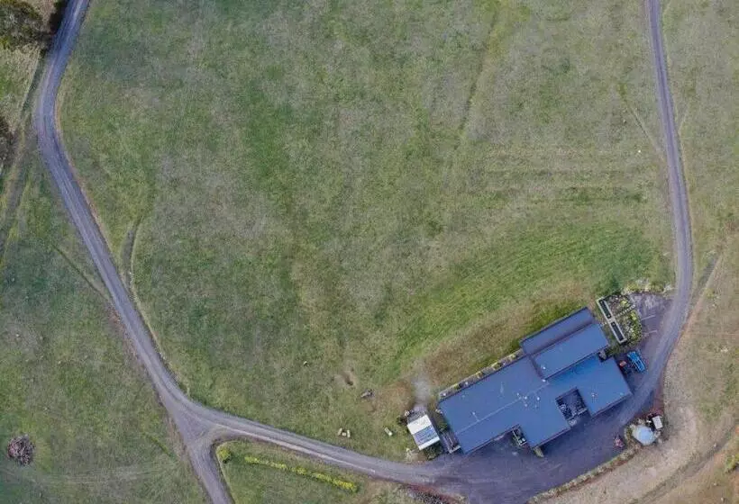 Aamiaismajoitus (B&B) Hanging Rock Views