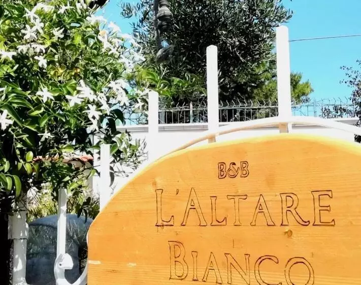 B&b L Altare Bianco