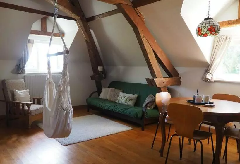 Aamiaismajoitus (B&B) Les Vergers De Cussy