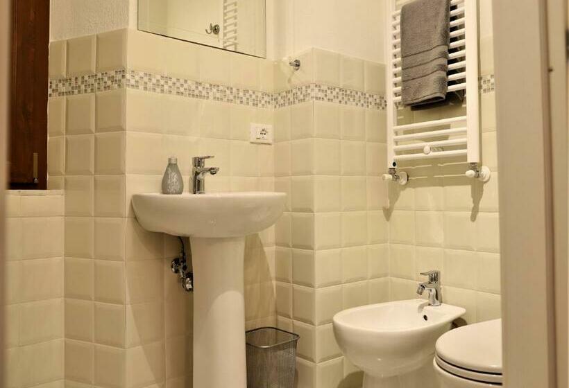 مبيت وإفطار Monti Guesthouse