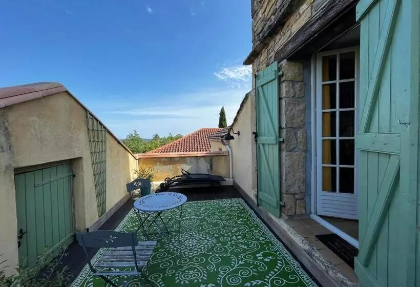 Aamiaismajoitus (B&B) Villa Les Hauts Vallons