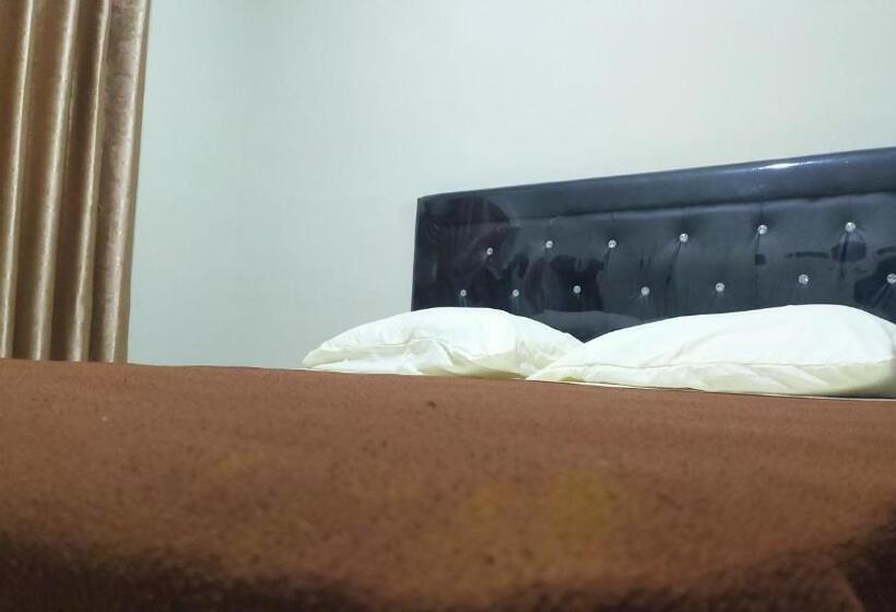 בית מלון כפרי Aqsa Guest House Ciamis Syariah