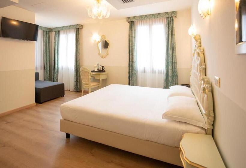 בית מלון כפרי Duomo Boutique