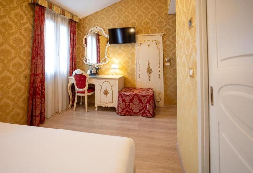 בית מלון כפרי Duomo Boutique