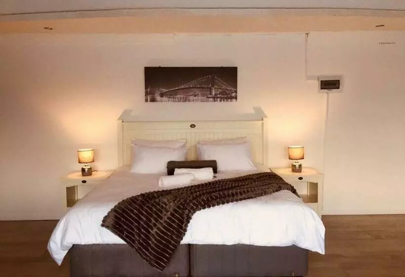 Omaha Luxury B&b & Spa