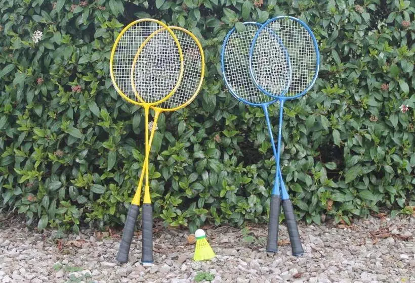 Majatalo Au Mas De Janita