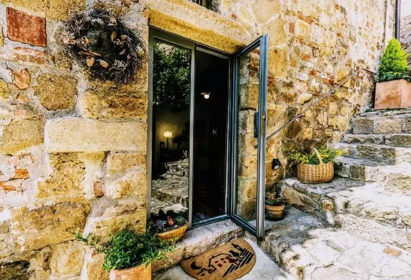 Majatalo Casa Tòrta