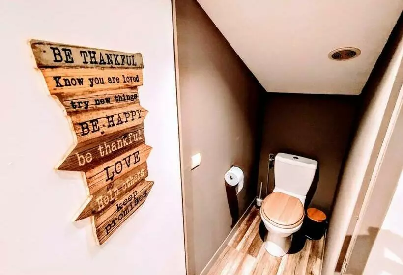 Aamiaismajoitus (B&B) La Maison Cachée Du Pavillon Bellevue