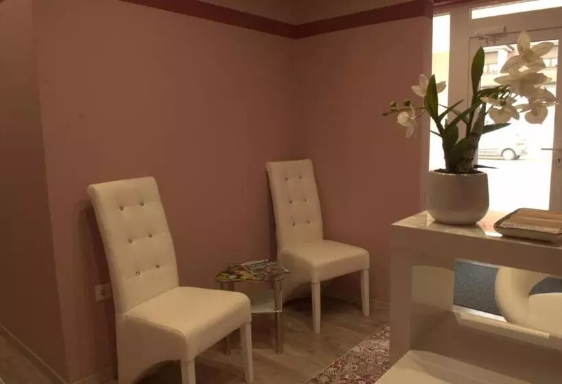 Aamiaismajoitus (B&B) Pension Hammrich