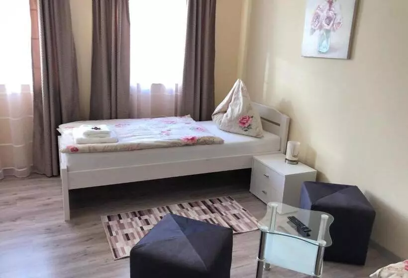 Aamiaismajoitus (B&B) Pension Hammrich