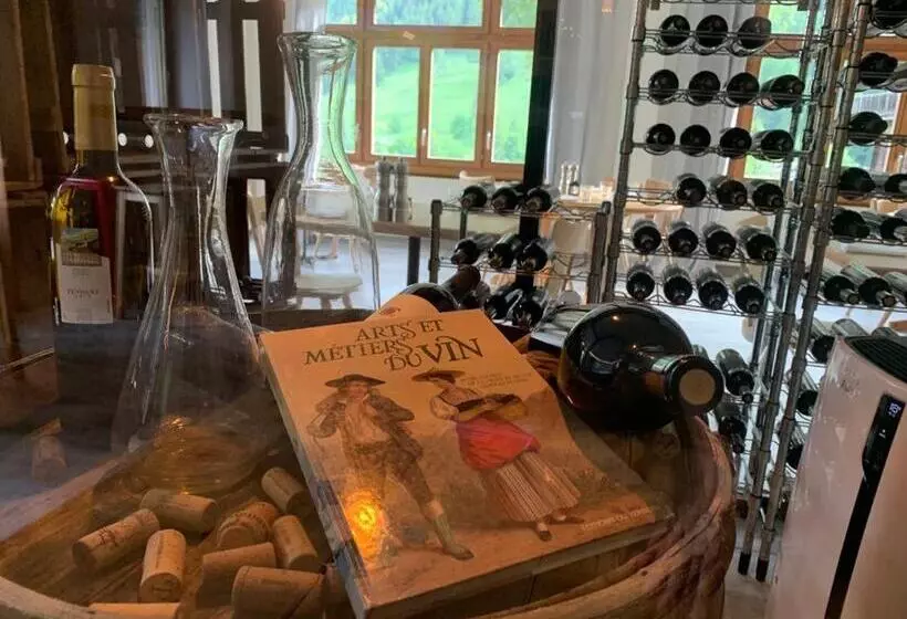 Hotelli Hôtel Restaurant Eden