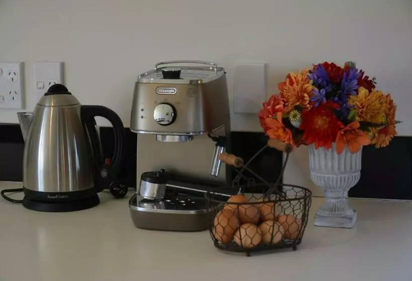 Majatalo Ddog Vineyard & Bnb