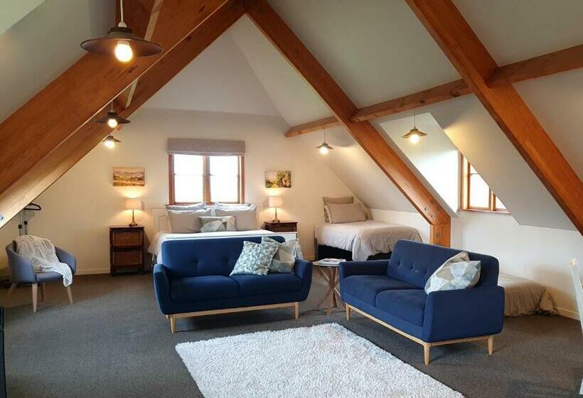 Pensjonat Ddog Vineyard & Bnb