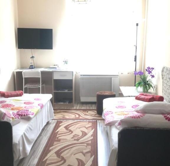 펜션 Melinda Apartman