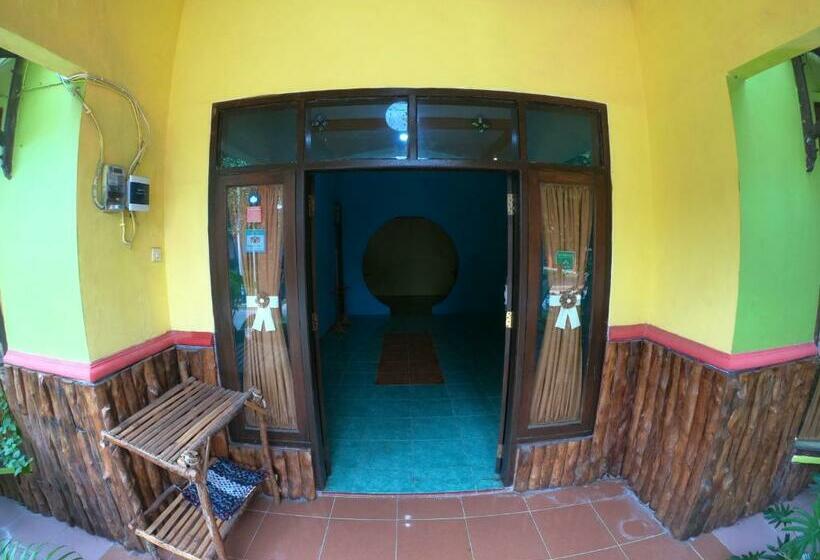 Owl Hostel Karimunjawa