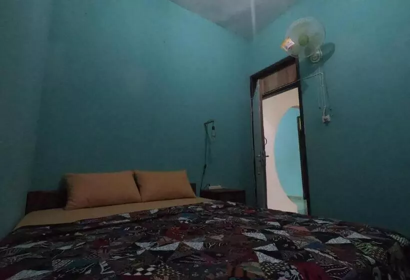 Owl Hostel Karimunjawa