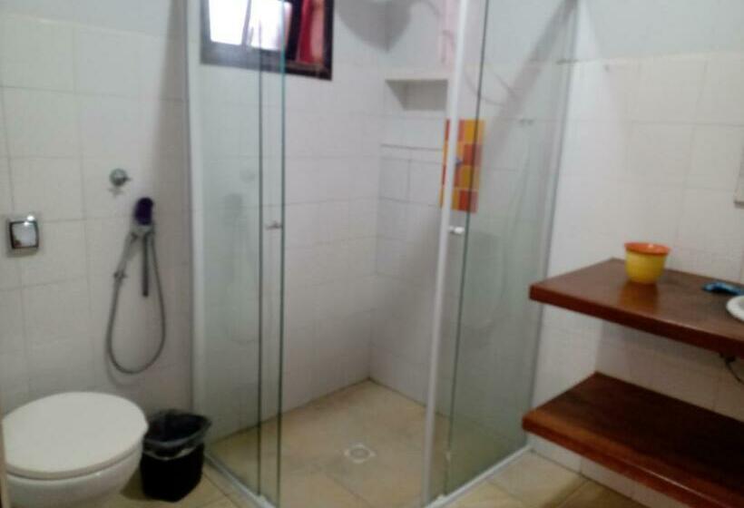 ユースホステル Flor De Jagube Guest House