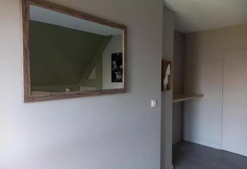 ベッドアンドブレックファースト Les Lys