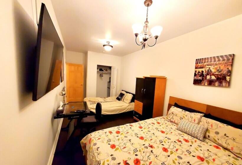 تختخواب و صبحانه Maison Montplaisir