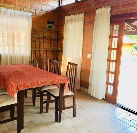 Majatalo Aconchego Na Montanha Com Banheira De Imersão E 5 Suítes 7,5km Do Centro águas De Lindóia